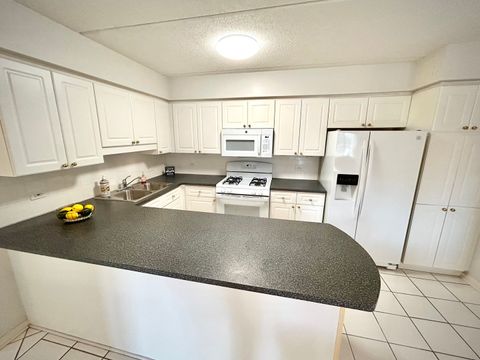 Tiny photo for 710 Creekside Drive #310, Mount Prospect, IL 60056 (MLS # 12586157)