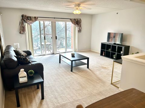 Tiny photo for 710 Creekside Drive #310, Mount Prospect, IL 60056 (MLS # 12586157)