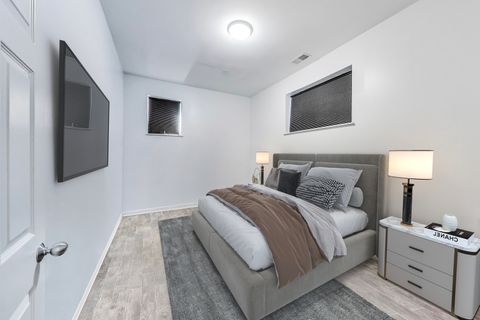 Tiny photo for 6431 N Paulina Street, Chicago, IL 60626 (MLS # 12614142)