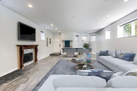 Tiny photo for 6431 N Paulina Street, Chicago, IL 60626 (MLS # 12614142)