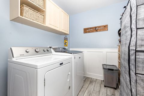 Tiny photo for 1001 Scottsdale Lane, Joliet, IL 60432 (MLS # 12469458)