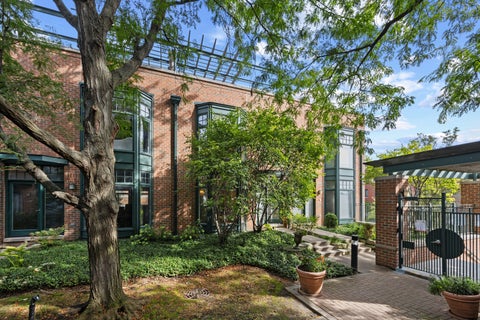 Tiny photo for 101 N Euclid Avenue #26, Oak Park, IL 60301 (MLS # 12769331)