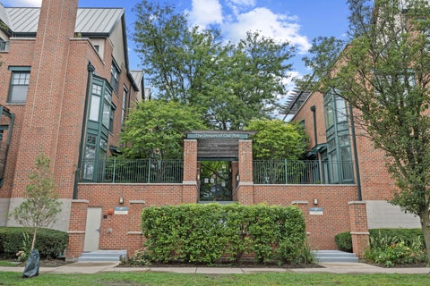 Photo of 101 N Euclid Avenue #26, Oak Park, IL 60301 (MLS # 12769331)