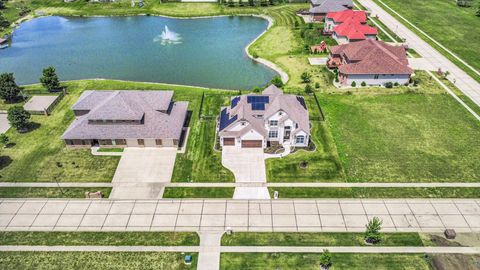 Tiny photo for 604 Cayman Way, Savoy, IL 61874 (MLS # 12600447)