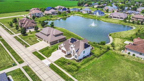 Tiny photo for 604 Cayman Way, Savoy, IL 61874 (MLS # 12600447)