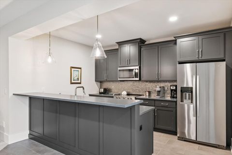 Tiny photo for 604 Cayman Way, Savoy, IL 61874 (MLS # 12600447)