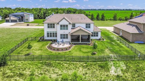 Tiny photo for 604 Cayman Way, Savoy, IL 61874 (MLS # 12600447)