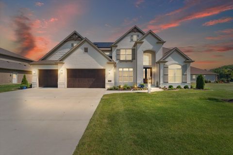 Photo of 604 Cayman Way, Savoy, IL 61874 (MLS # 12600447)