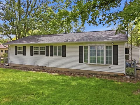 Tiny photo for 323 E Dresser Road, DeKalb, IL 60115 (MLS # 12632209)