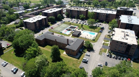 Tiny photo for 9395 Landings Lane #303, Des Plaines, IL 60016 (MLS # 12651353)