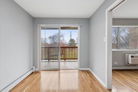 Tiny photo for 726 Dempster Street #206, Mount Prospect, IL 60056 (MLS # 12586458)