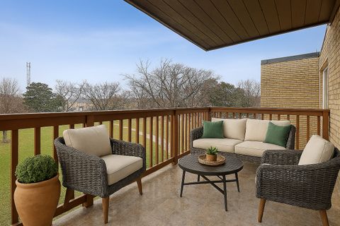 Tiny photo for 726 Dempster Street #206, Mount Prospect, IL 60056 (MLS # 12586458)