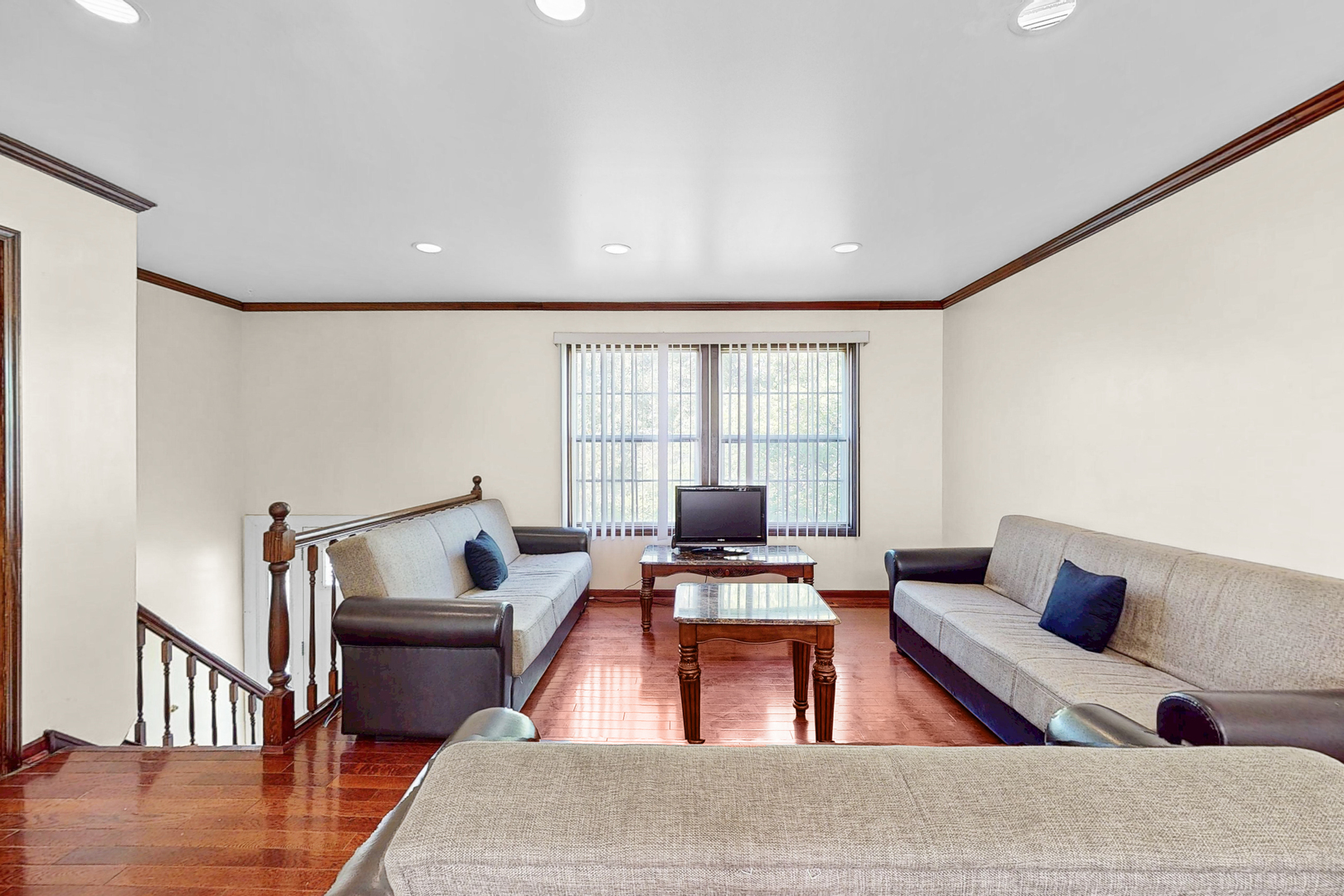 923 Capistrano Terrace