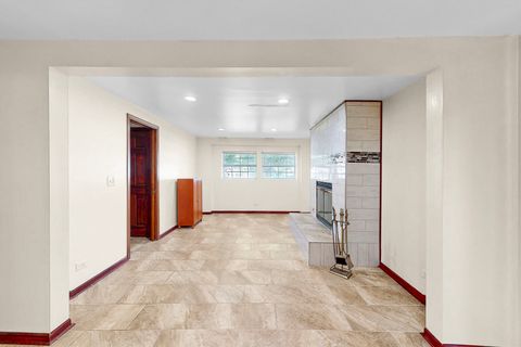 Tiny photo for 923 Capistrano Terrace, Bartlett, IL 60103 (MLS # 12473369)
