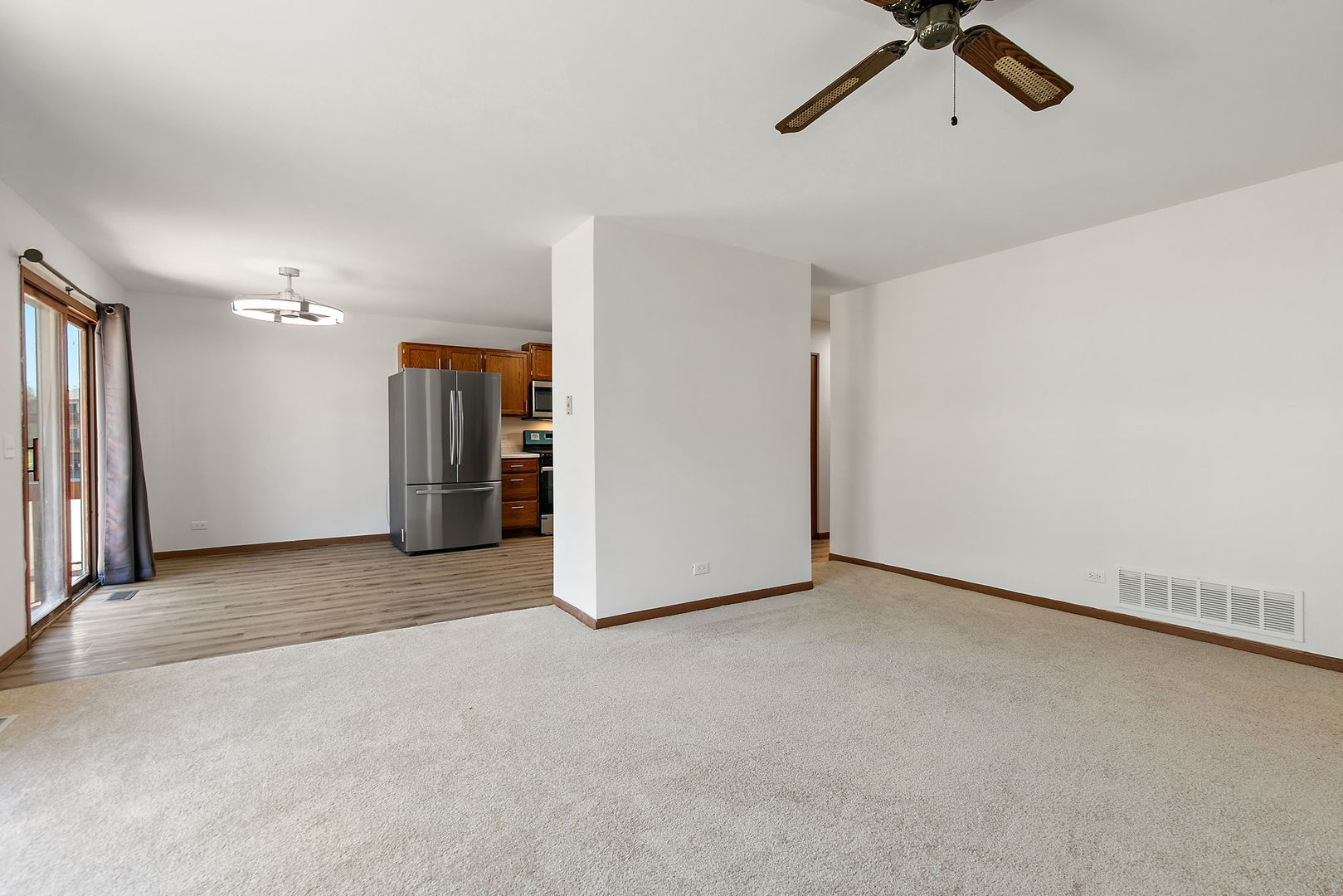 320 Woodridge Circle B
