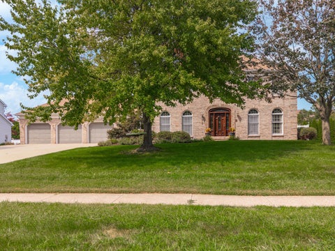 Tiny photo for 3206 Leafy Lane, Bloomington, IL 61704 (MLS # 12730804)