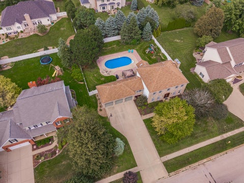 Tiny photo for 3206 Leafy Lane, Bloomington, IL 61704 (MLS # 12730804)