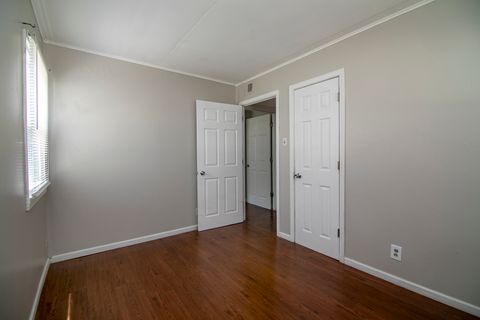Tiny photo for 729 Webster Circle W, Kankakee, IL 60901 (MLS # 12411774)
