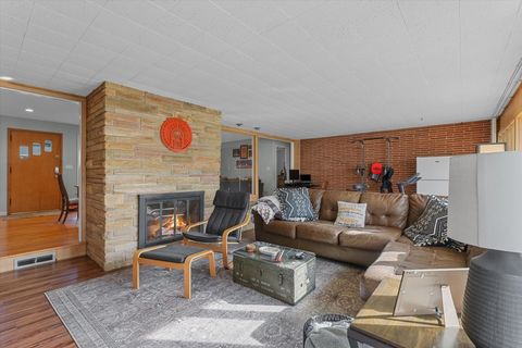 Tiny photo for 1609 W John Street, Champaign, IL 61821 (MLS # 12493464)