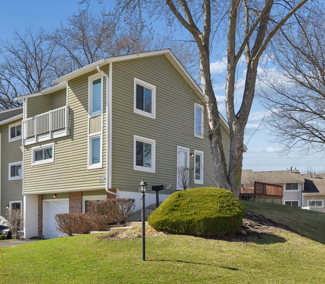 1110 Sausalito Court