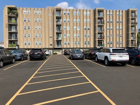 Photo of 9514 Lawrence Avenue #2105, Schiller Park, IL 60176 (MLS # 12445136)