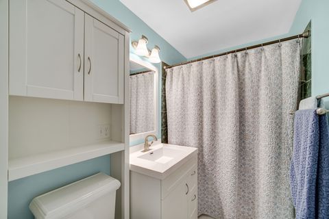 Tiny photo for 327 N Pershing Avenue, Mundelein, IL 60060 (MLS # 12611704)
