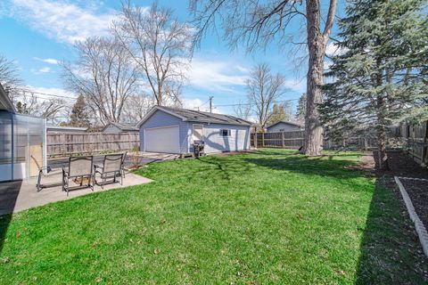 Tiny photo for 327 N Pershing Avenue, Mundelein, IL 60060 (MLS # 12611704)
