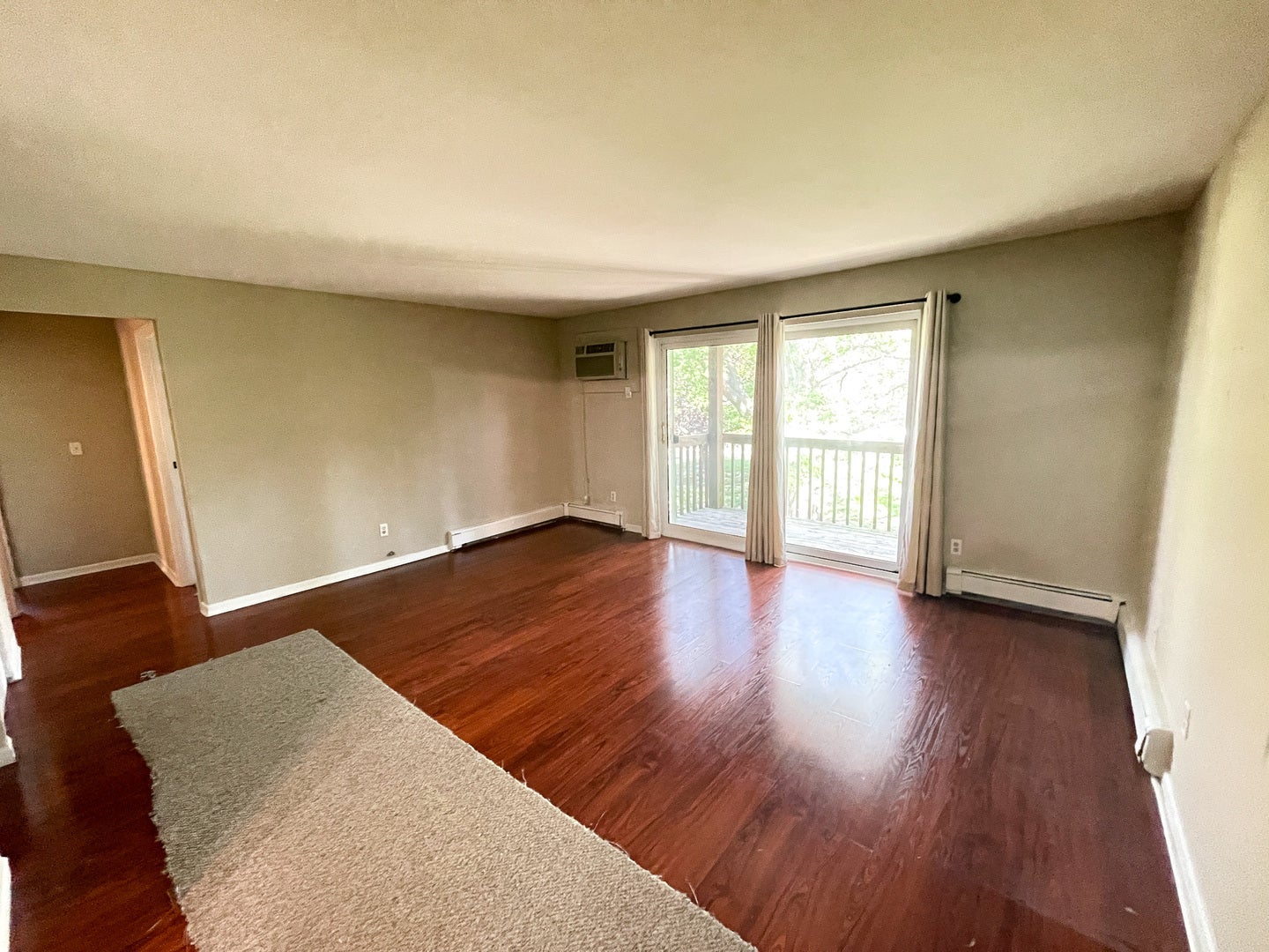 19360 Wolf Road 8