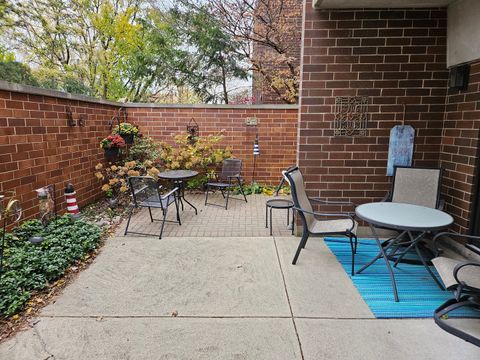 A home in Park Ridge