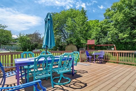 Tiny photo for 2313 Carriage Lane, Lindenhurst, IL 60046 (MLS # 12668099)
