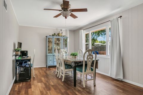 Tiny photo for 2313 Carriage Lane, Lindenhurst, IL 60046 (MLS # 12668099)