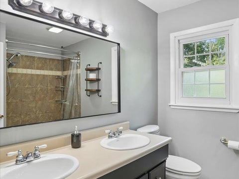 Tiny photo for 2260 Kingsbury Drive, East Moline, IL 61244 (MLS # 12735321)