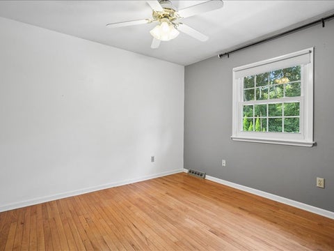 Tiny photo for 2260 Kingsbury Drive, East Moline, IL 61244 (MLS # 12735321)