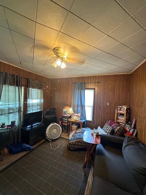 Tiny photo for 715 N James Street, Carbondale, IL 62901 (MLS # 12715821)