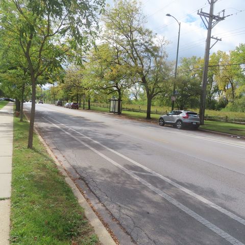 Tiny photo for 6833 N Kedzie Avenue #1516, Chicago, IL 60645 (MLS # 12492401)