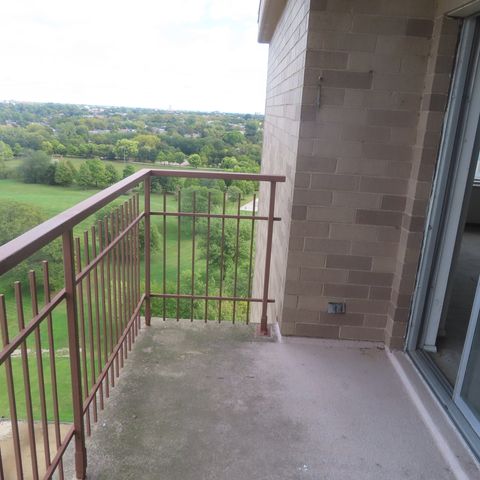 Tiny photo for 6833 N Kedzie Avenue #1516, Chicago, IL 60645 (MLS # 12492401)