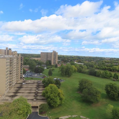Tiny photo for 6833 N Kedzie Avenue #1516, Chicago, IL 60645 (MLS # 12492401)