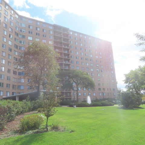 Tiny photo for 6833 N Kedzie Avenue #1516, Chicago, IL 60645 (MLS # 12492401)