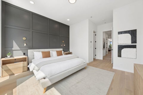 Tiny photo for 2072 N Western Avenue #303, Chicago, IL 60647 (MLS # 12745971)
