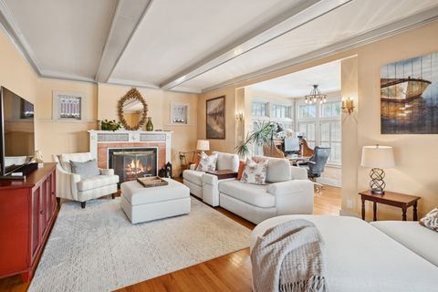 Tiny photo for 305 N Addison Avenue, Elmhurst, IL 60126 (MLS # 12530600)