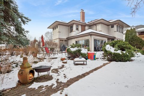 Tiny photo for 305 N Addison Avenue, Elmhurst, IL 60126 (MLS # 12530600)