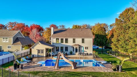 Tiny photo for 1123 Country Oak Drive, Ottawa, IL 61350 (MLS # 12519835)