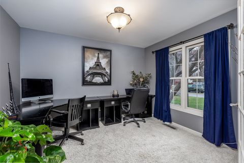 Tiny photo for 1123 Country Oak Drive, Ottawa, IL 61350 (MLS # 12519835)