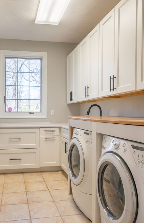 Tiny photo for 1687 Barberry Circle, Freeport, IL 61032 (MLS # 12633249)