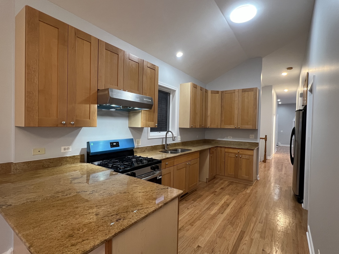 4160 S Emerald Avenue