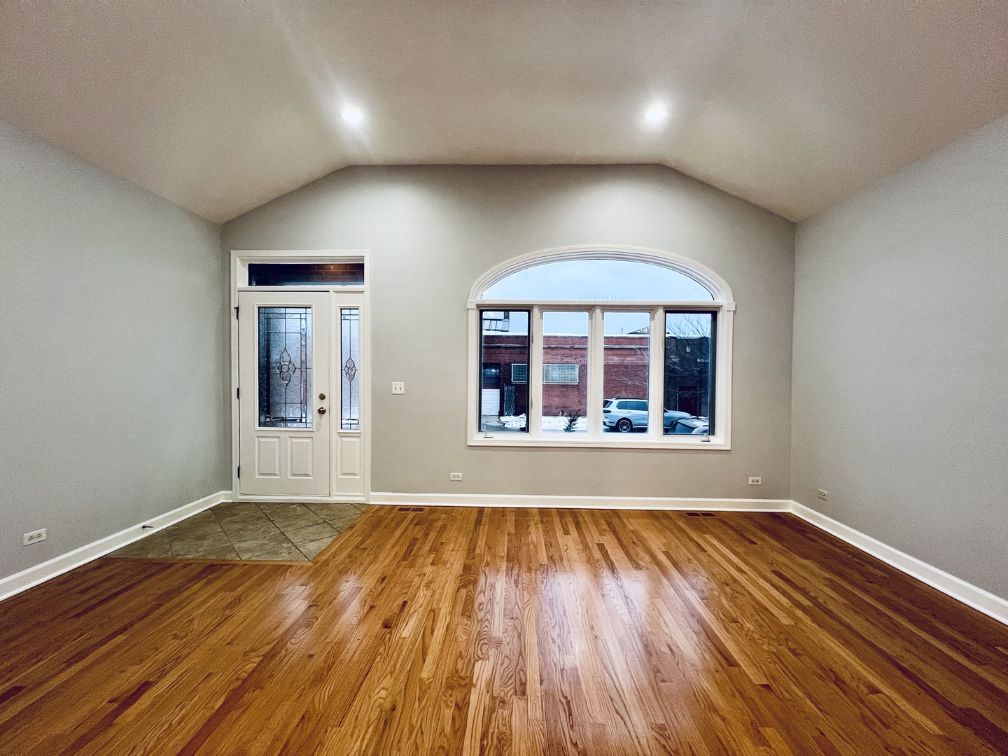 4160 S Emerald Avenue