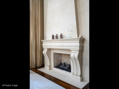 Tiny photo for 3024 N Lake Shore Drive, Chicago, IL 60657 (MLS # 12761136)
