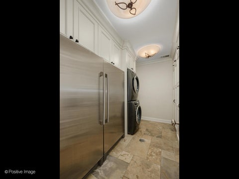Tiny photo for 3024 N Lake Shore Drive, Chicago, IL 60657 (MLS # 12761136)