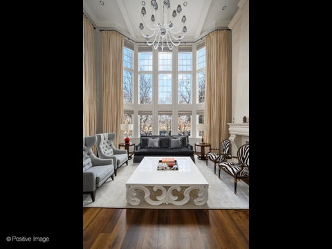 Tiny photo for 3024 N Lake Shore Drive, Chicago, IL 60657 (MLS # 12761136)