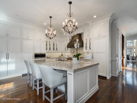 Tiny photo for 3024 N Lake Shore Drive, Chicago, IL 60657 (MLS # 12761136)